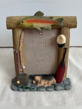 Vintage DEZINE Hand Painted Multicolor Fishing Theme Resin 4x6 Photo Frame
